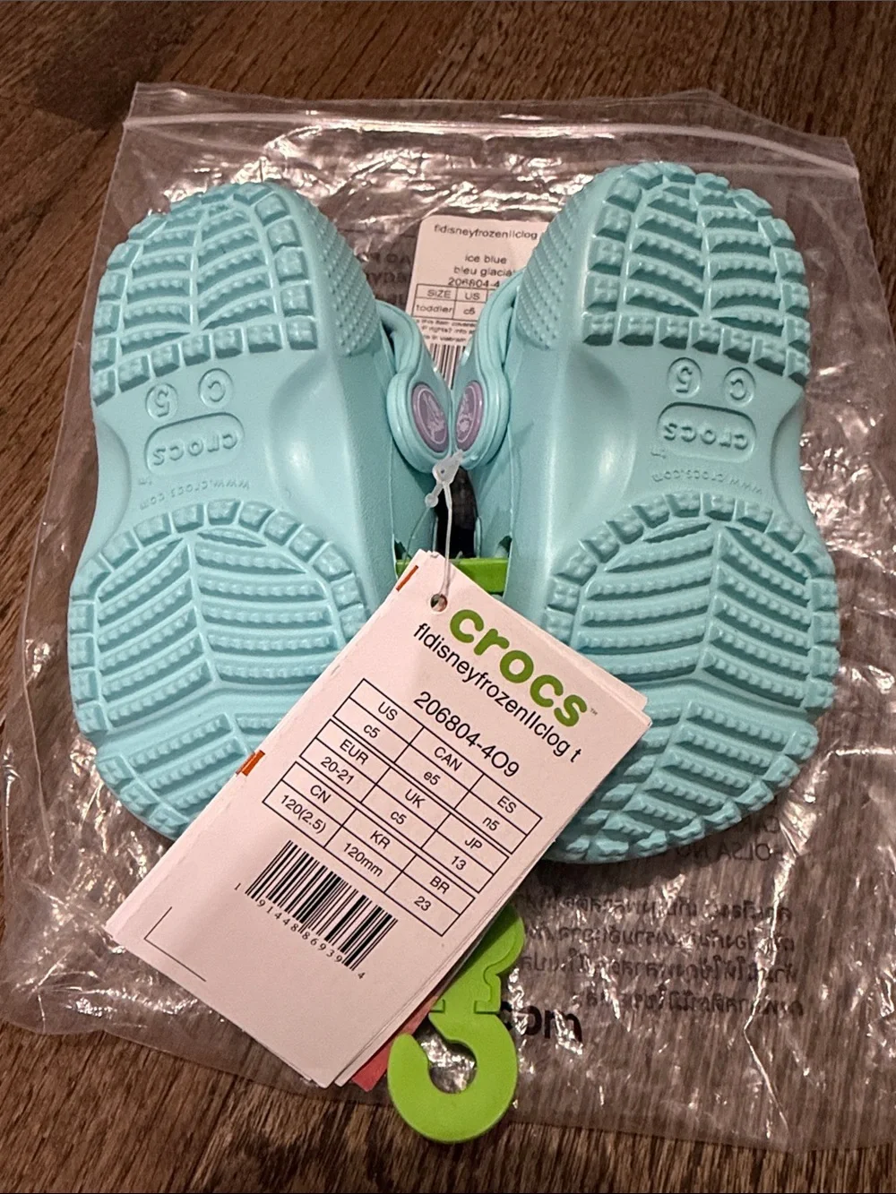 Frozen II Disney Crocs size 5c NWT Anna and Elsa